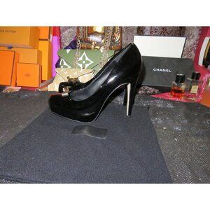 Dolce Vita Bunny Black Patent Leather Platform Heels Embellished Gold Bows 8.5